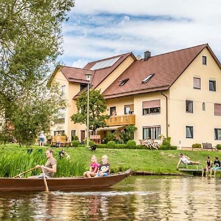 Bartlhof-Ferienwohnungen-Zimmer ブルクレンゲンフェルト エクステリア 写真