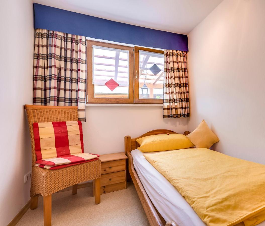 Bartlhof-Ferienwohnungen-Zimmer ブルクレンゲンフェルト エクステリア 写真