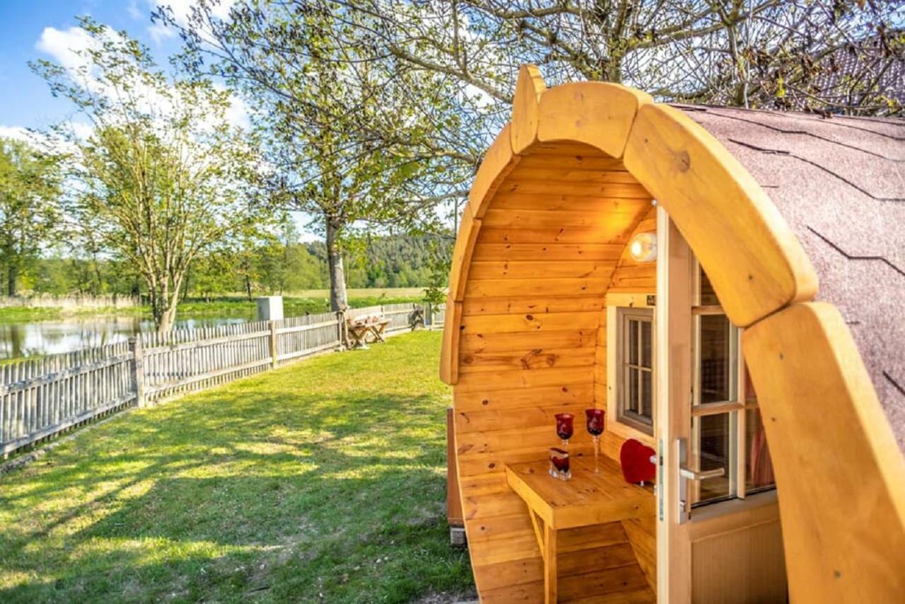 Bartlhof-Ferienwohnungen-Zimmer ブルクレンゲンフェルト エクステリア 写真